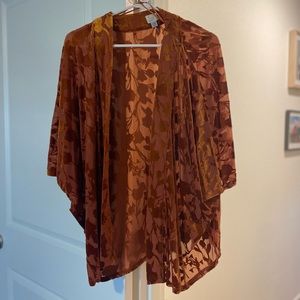 A New Day Sheer Gold Floral Pattern Overlay